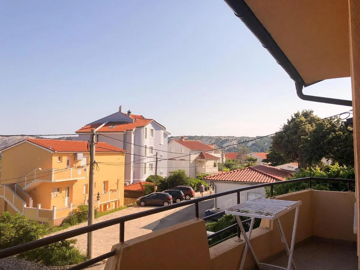 Apartments Damir 2838 Lopar Croatia