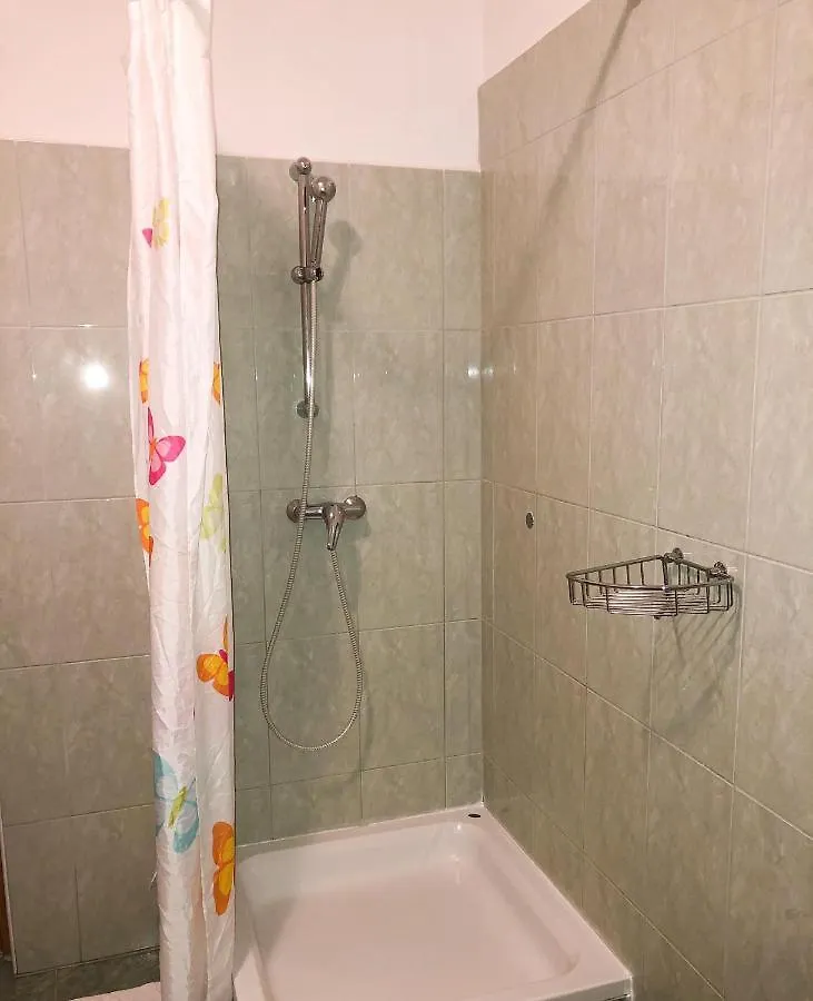 Apartments Damir 2838 Lopar Croatia