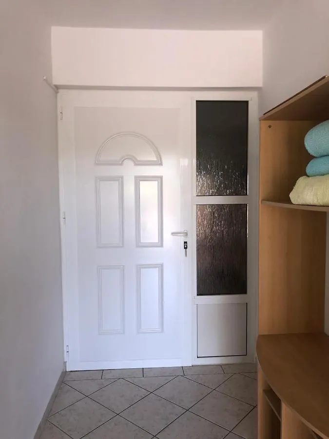 Apartments Damir 2838 Lopar