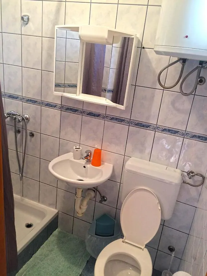 Apartments Damir 2838 Lopar