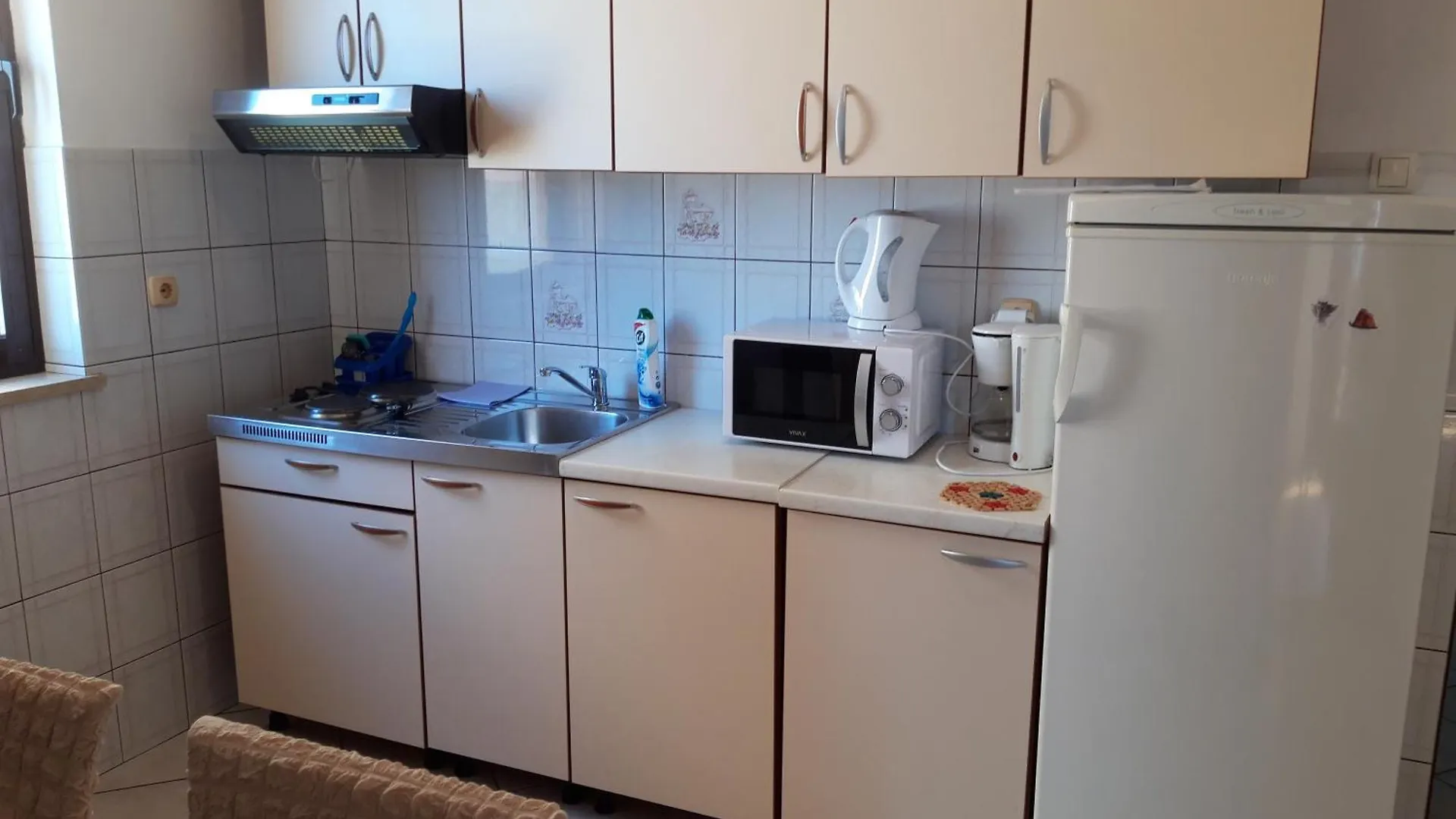 Apartments Damir 2838 Lopar 0*,