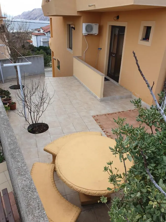 Apartments Damir 2838 Lopar